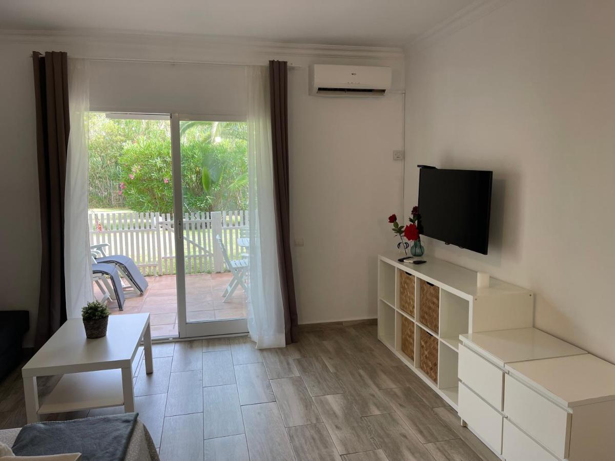 Puerto Banus Apartment Near Beachfront, Sunny Terrace, Pool, Tennis Court, Parking And Movies Projector 马尔韦利亚 外观 照片