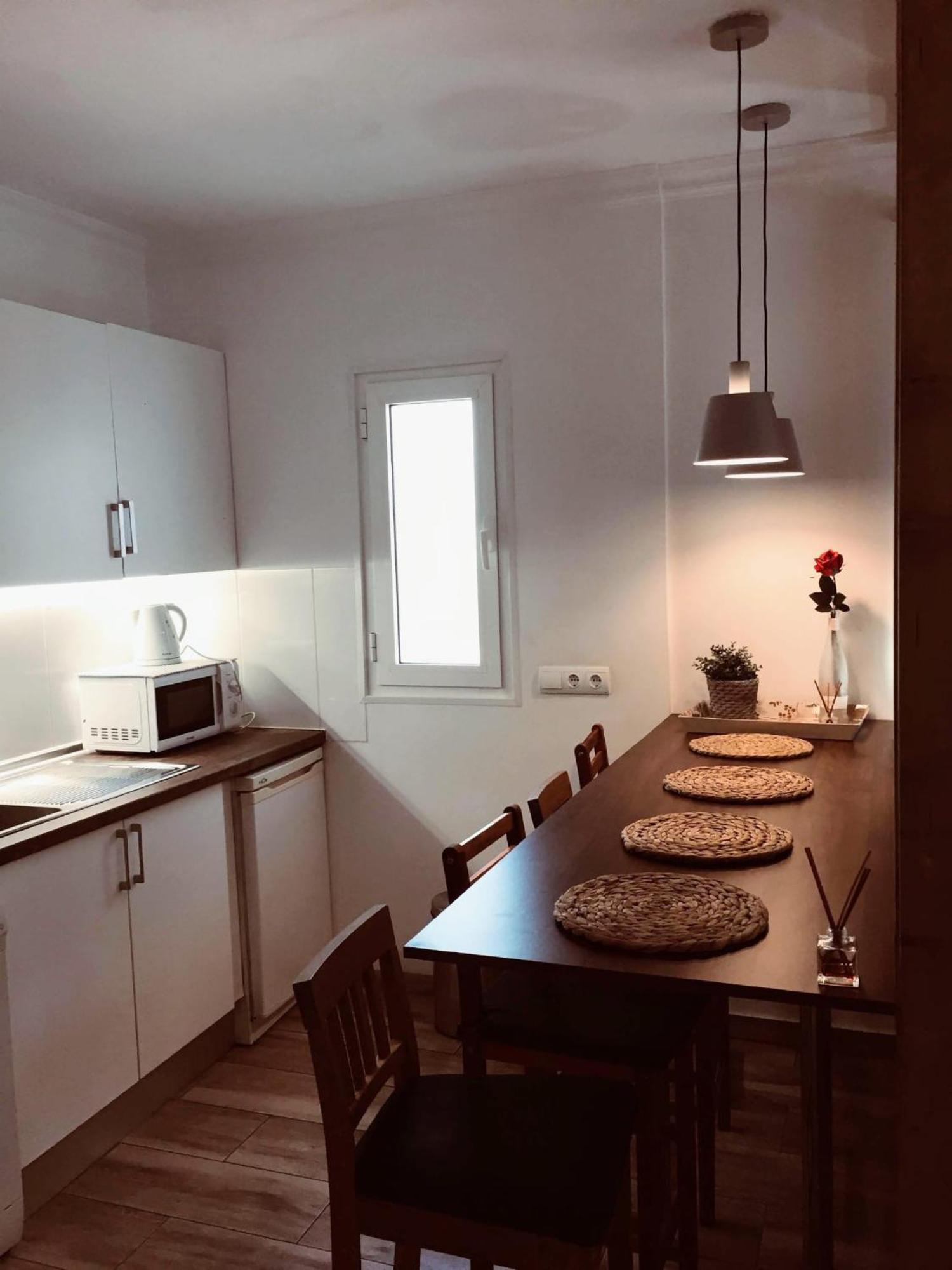 Puerto Banus Apartment Near Beachfront, Sunny Terrace, Pool, Tennis Court, Parking And Movies Projector 马尔韦利亚 外观 照片