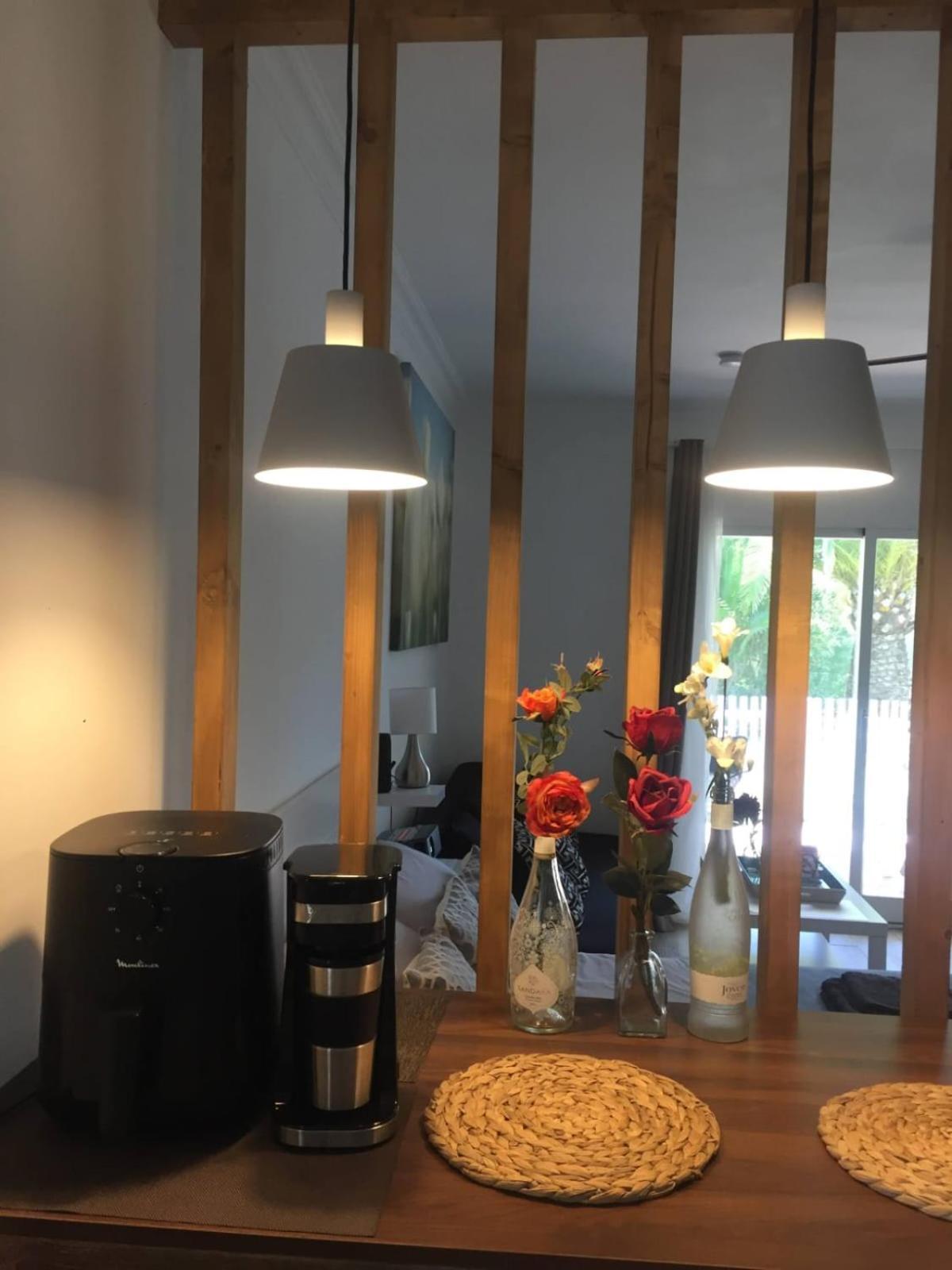 Puerto Banus Apartment Near Beachfront, Sunny Terrace, Pool, Tennis Court, Parking And Movies Projector 马尔韦利亚 外观 照片